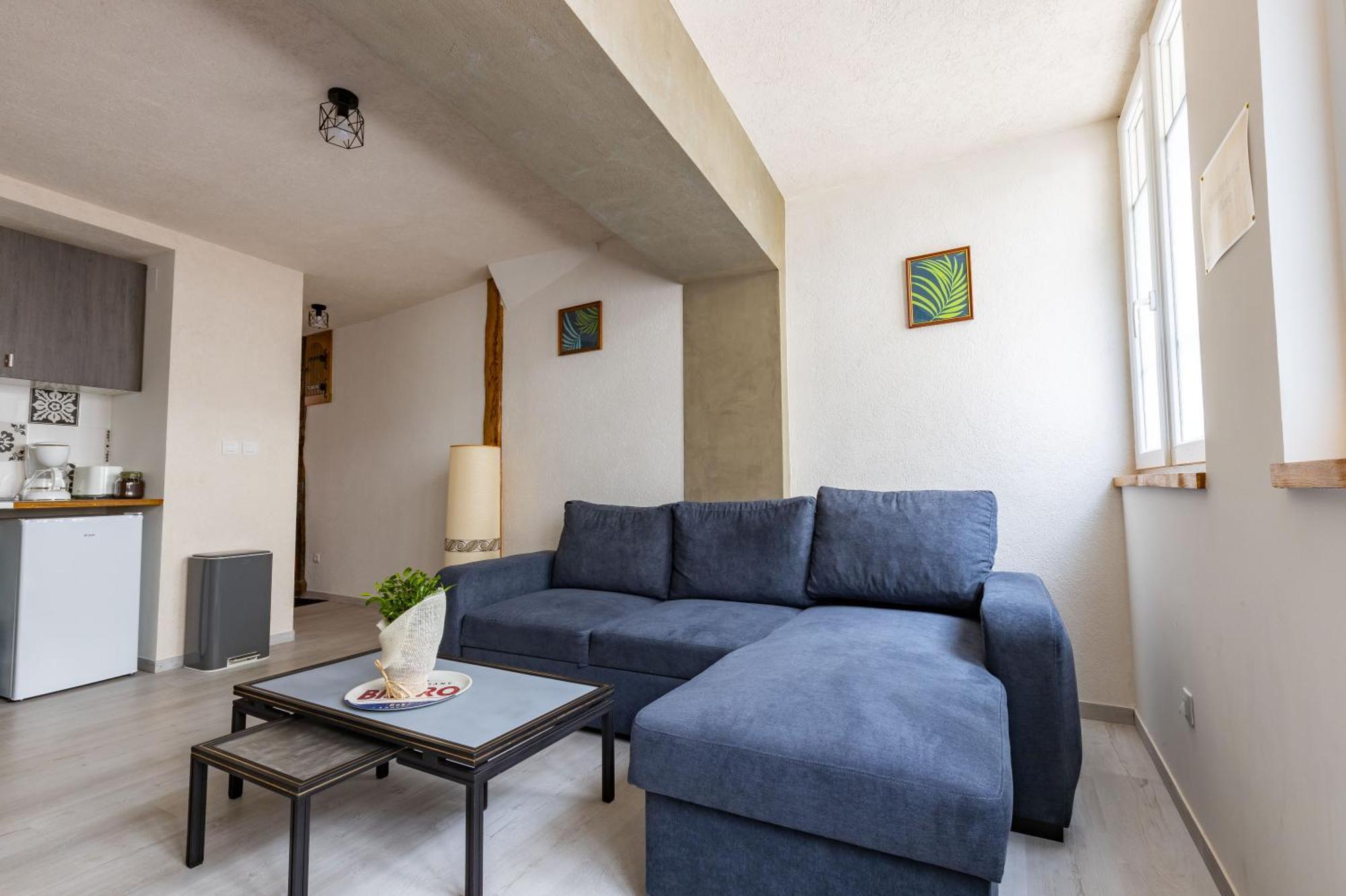Flore Apartment