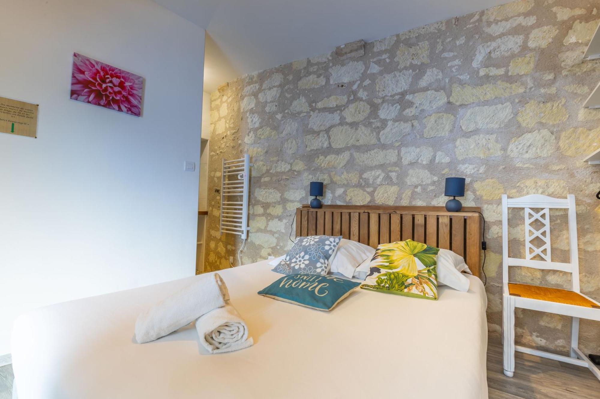 Flore Apartment